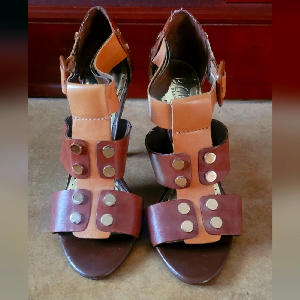 BCBG Paris 4 inch heel, size 6 1/2